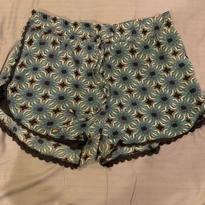 Sans Souci flower print shorts